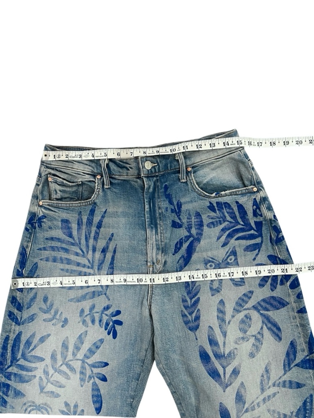 Mother The Lasso Sneak Pressed Leaves Jeans – Wide Leg | Statement Denim - Picture 9 of 15